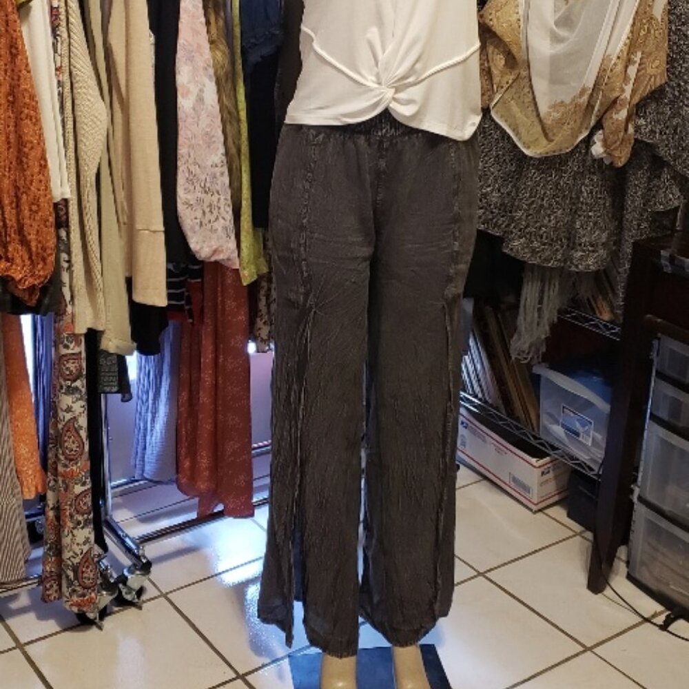 Kiwi and Punch Boho Crinkly Pants Size S